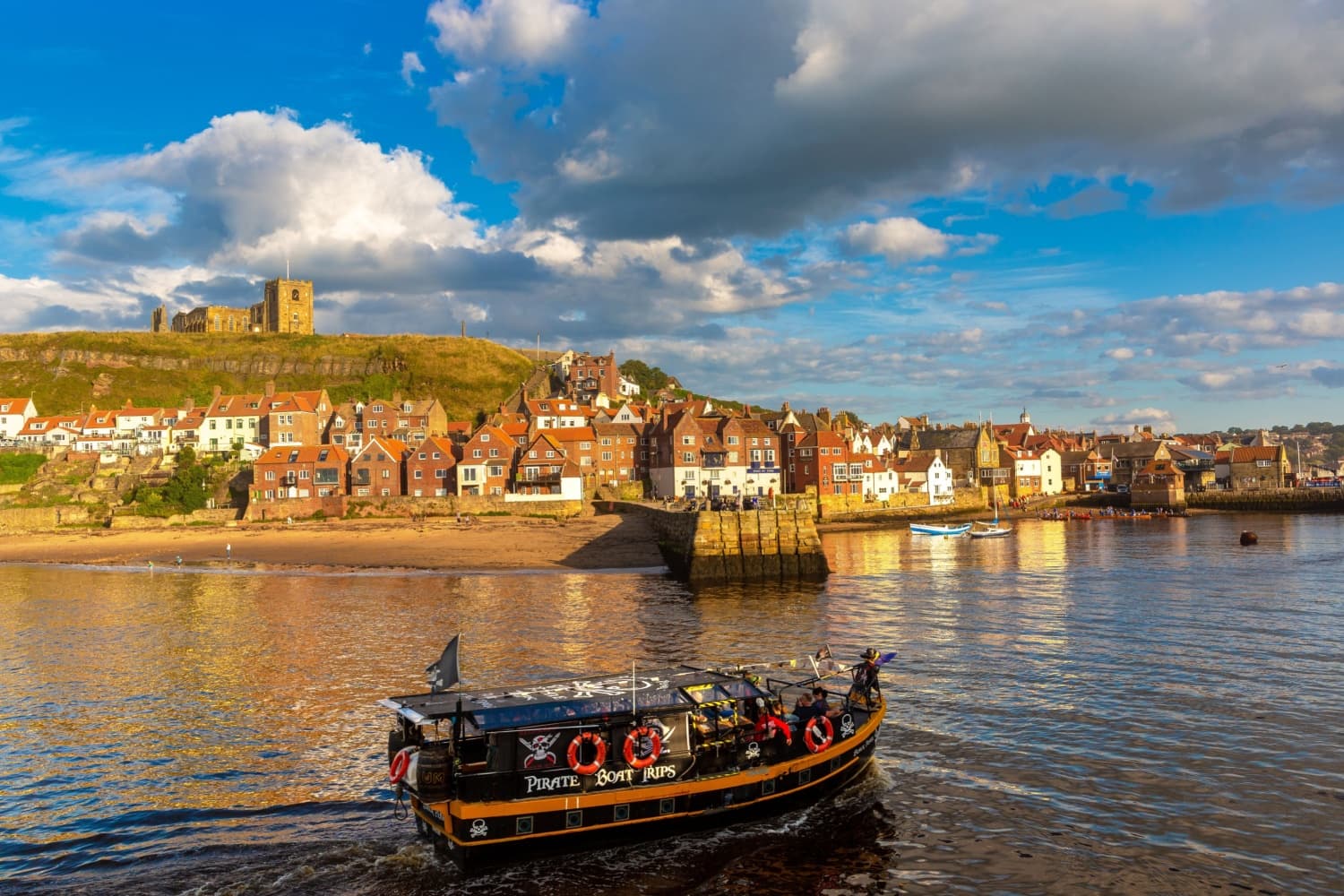 Tourist question: Places to visit within 20 miles of Whitby?