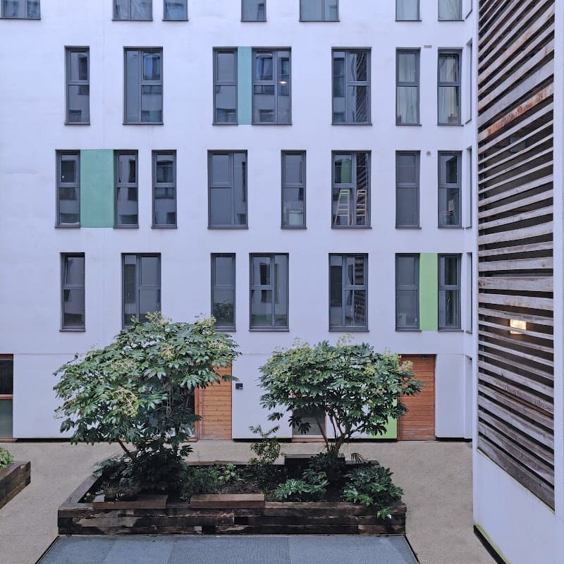 Accommodation at Greenhouse in beeston