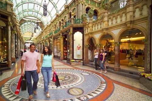 Leeds Tourist Information Centre - Visitor Centres in leeds